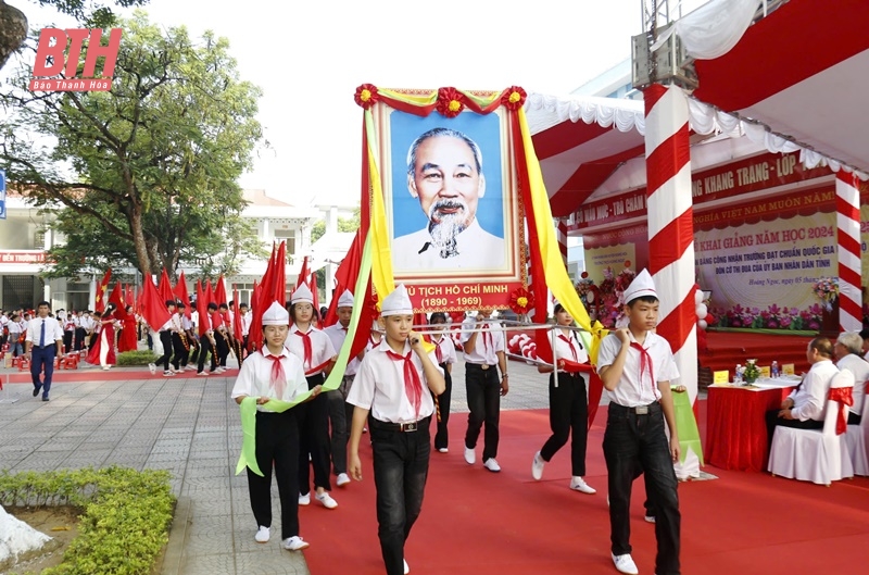 Hân hoan ngày hội khai trường