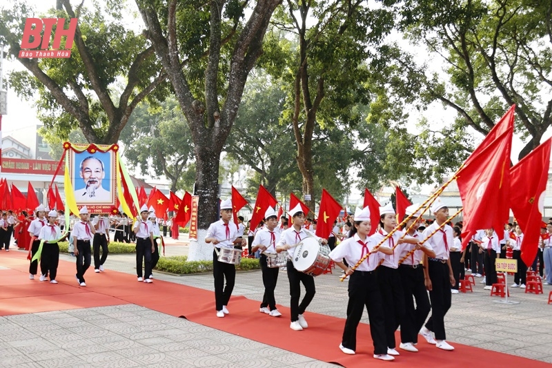 Hân hoan ngày hội khai trường