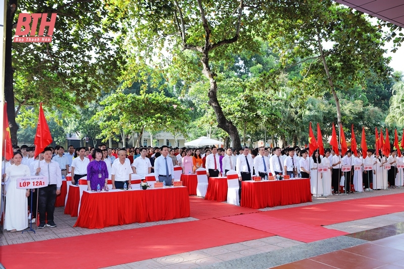 Hân hoan ngày hội khai trường