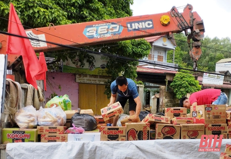 Chung tay quyên góp, ủng hộ đồng bào bị thiệt hại do bão số 3