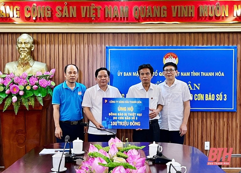 Ủy ban MTTQ tỉnh tiếp nhận ủng hộ đồng bào bị thiệt hại do bão số 3