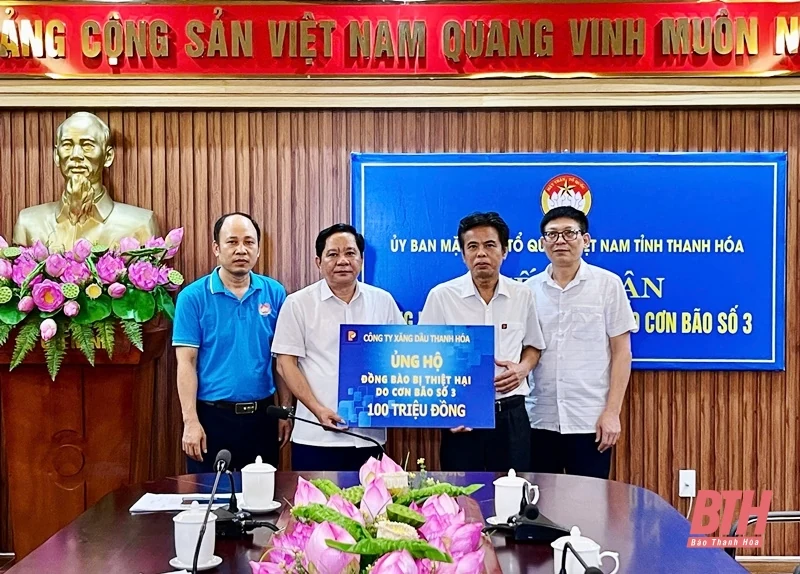 Ủy ban MTTQ tỉnh tiếp nhận ủng hộ đồng bào bị thiệt hại do bão số 3