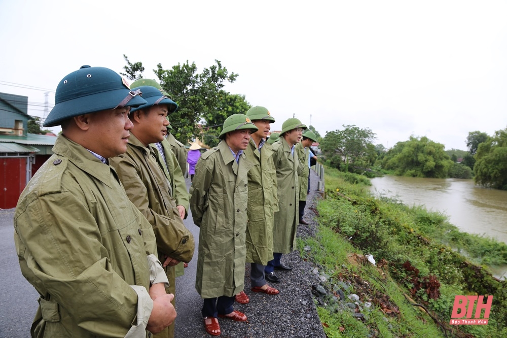 Phó Bí thư Thường trực Tỉnh ủy Lại Thế Nguyên kiểm tra tình hình ứng phó với thiên tai tại các địa phương