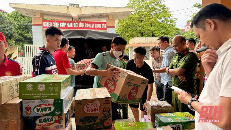 Các địa phương, đơn vị tiếp tục ủng hộ đồng bào khắc phục thiệt hại do bão số 3 gây ra