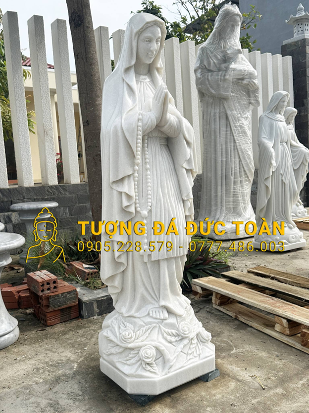 Tượng Đức Mẹ Ban Ơn bằng đá - Chất lượng và giá trị tại Tượng Đá Đức Toàn