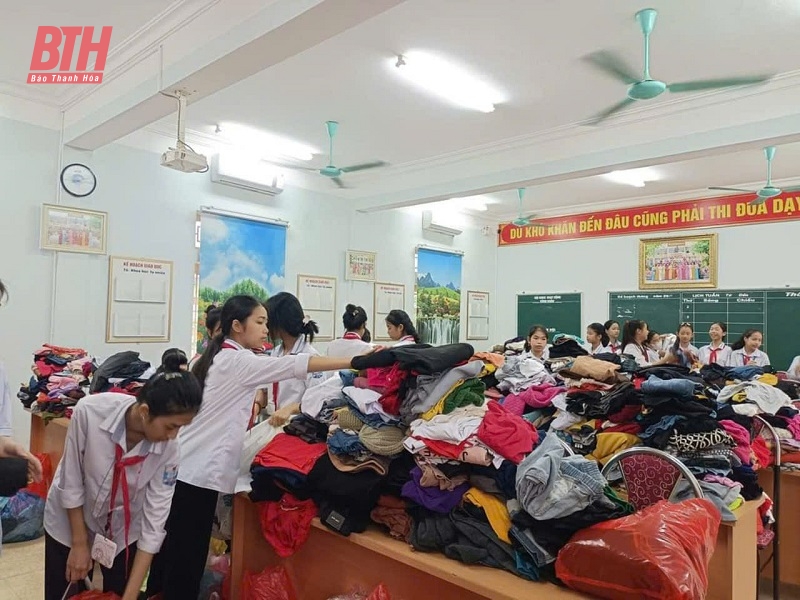 Chung tay quyên góp, ủng hộ đồng bào bị thiệt hại do bão số 3