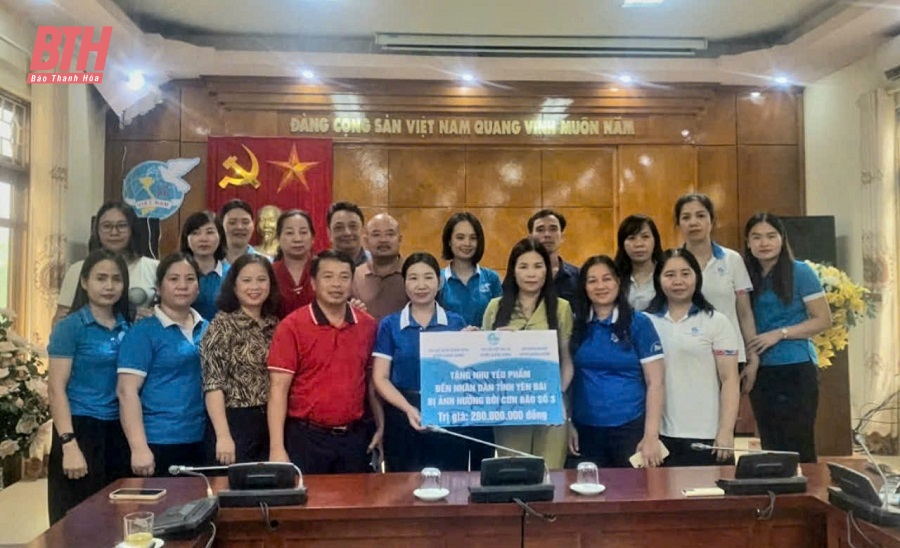 Hội LHPN thị xã Nghi Sơn và Quảng Xương trao hỗ trợ nhân dân các tỉnh Lào Cai, Yên Bái tổng trị giá gần 1,3 tỷ đồng