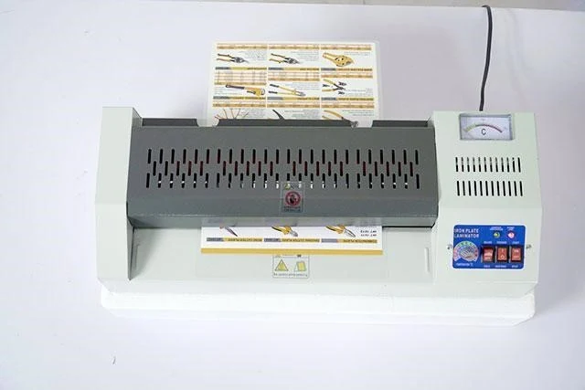 Các mẫu máy ép plastic phổ biến tại Kumisai