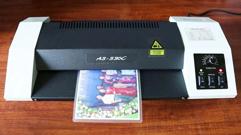 Các mẫu máy ép plastic phổ biến tại Kumisai