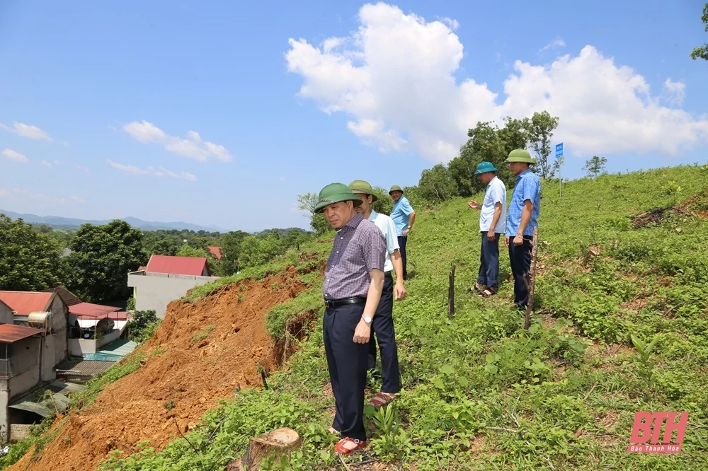 Phó Bí thư Thường trực Tỉnh uỷ Lại Thế Nguyên kiểm tra tình hình ứng phó với thiên tai tại Thạch Thành