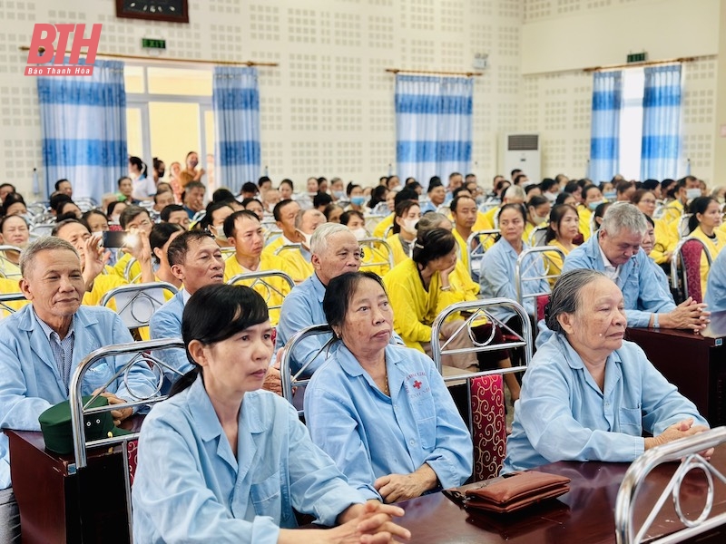 Hội thảo “Chăm sóc sức khỏe người cao tuổi”