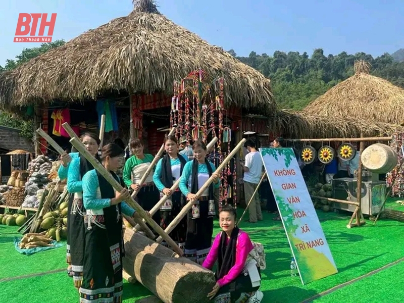 Mang bản sắc văn hóa dân tộc Thái đến với đăng ký m88 khách gần xa