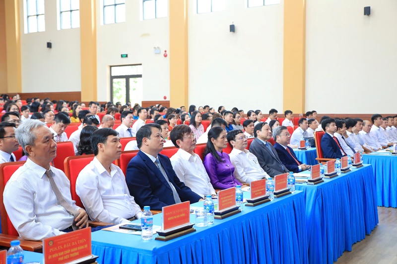 Phấn đấu đến năm 2030 trở thành trường đại link vào m88 mới nhất thông minh, đổi mới sáng tạo