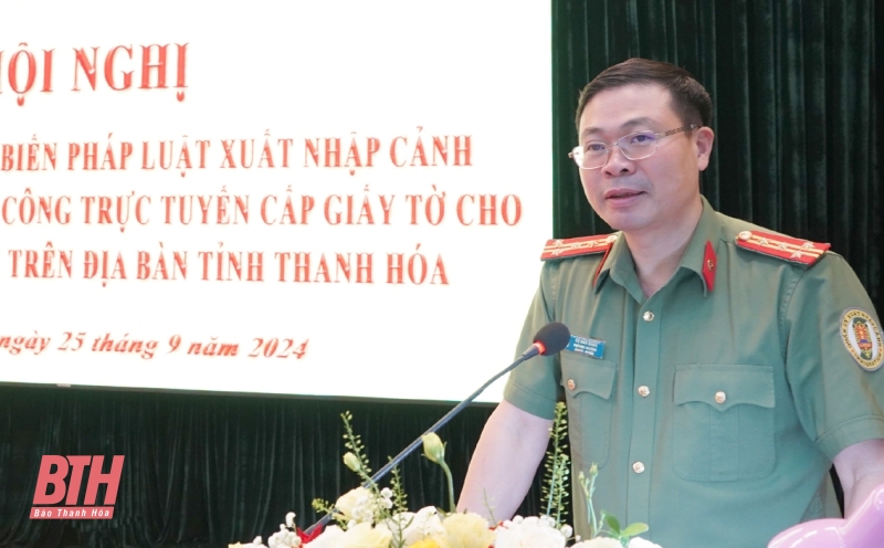 Tuyên truyền pháp luật về xuất, nhập cảnh và triển khai dịch vụ công trực tuyến liên quan đến người kèo nhà cái m88 ngoài