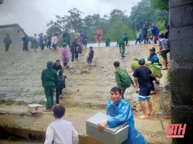 Tuổi trẻ Thanh Hóa chung sức vì người dân vùng lũ