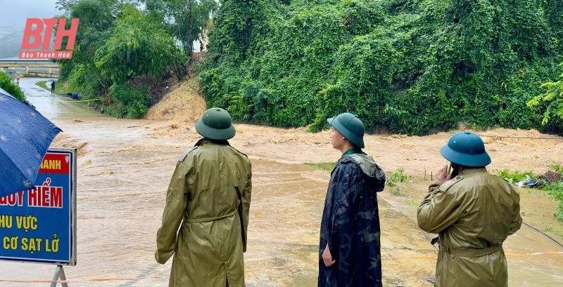 Các đồn Biên phòng tuyến biên giới của tỉnh khẩn trương sơ tán người và tài sản của Nhân dân, phòng chống sạt lở, mưa lũ