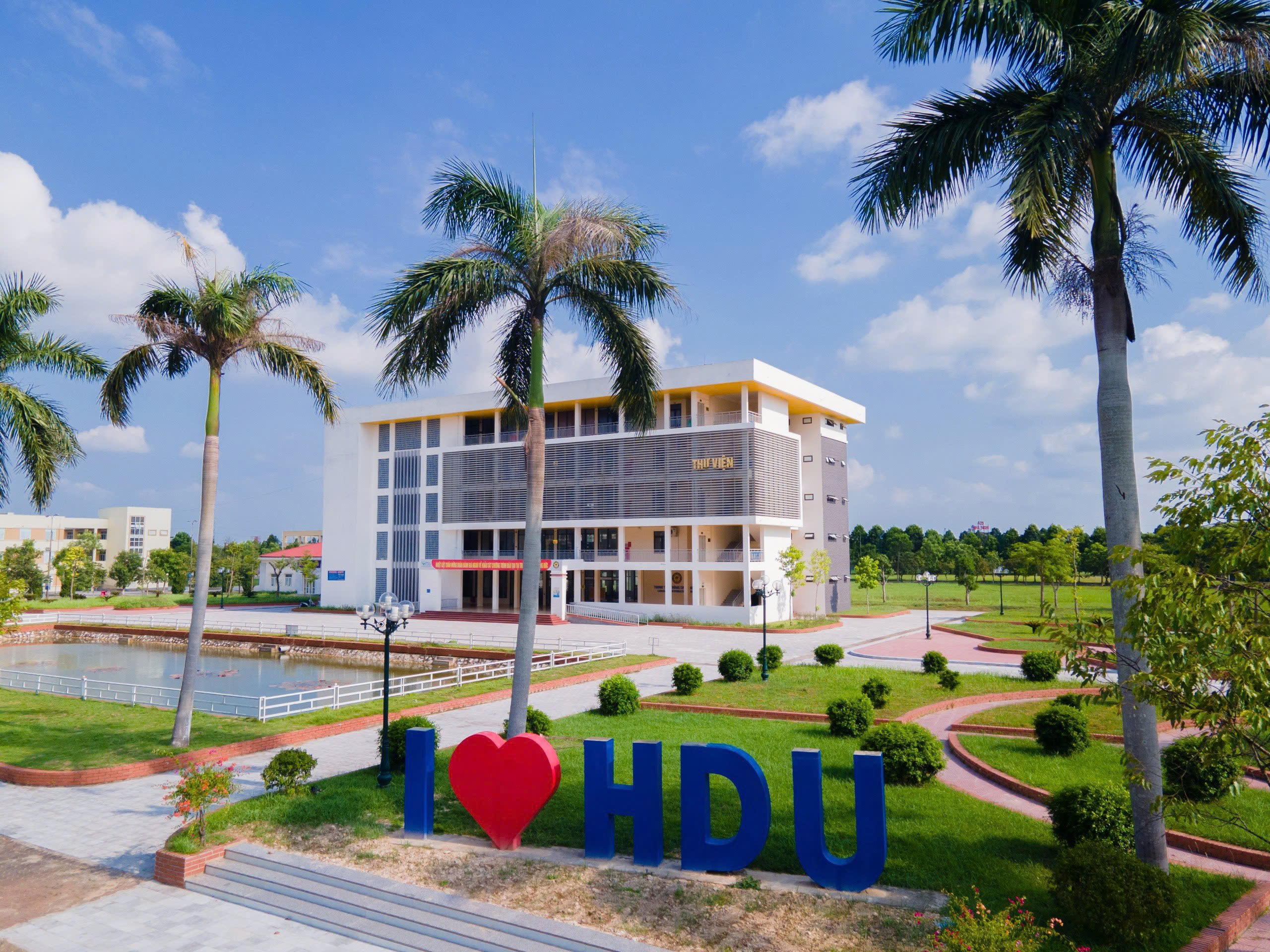 Trường Đại m88 link mới nhất Hồng Đức