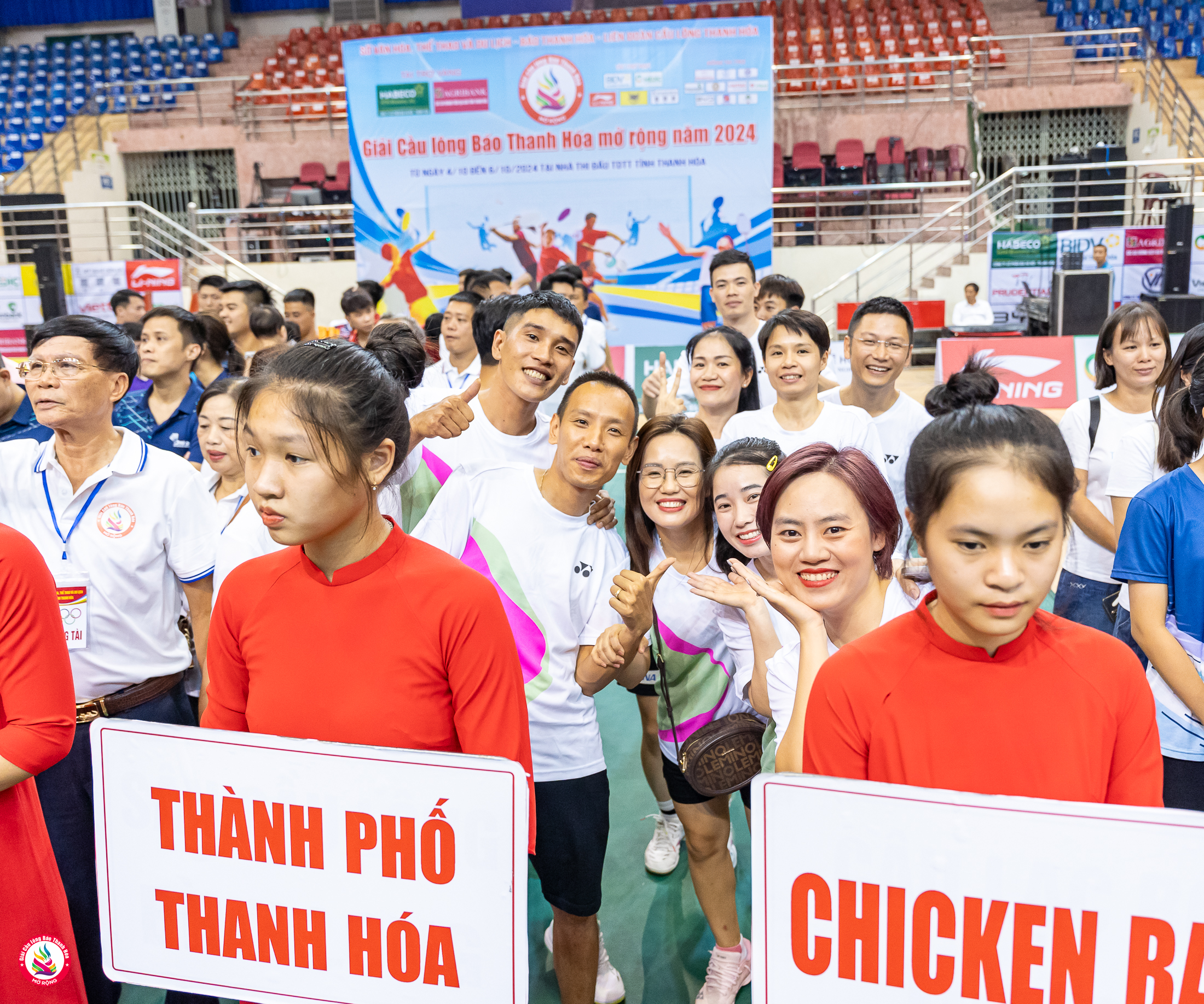 Ấn tượng ngày khai màn giải Cầu lông Báo Thanh Hoá mở rộng năm 2024