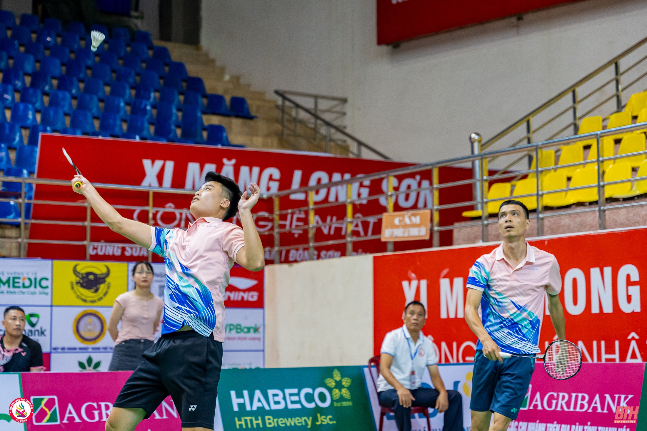Ấn tượng ngày khai màn giải Cầu lông Báo Thanh Hoá mở rộng năm 2024