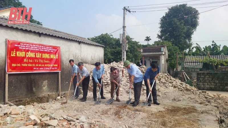 Huyện Hà Trung khởi công xây dựng nhà ở cho hộ nghèo
