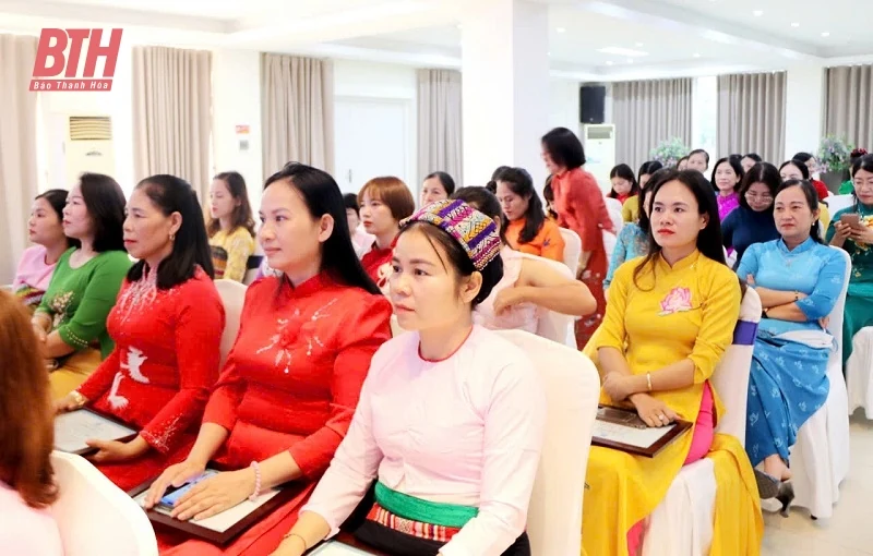 Ra mắt Câu lạc bộ Nữ trí thức tỉnh Thanh Hóa