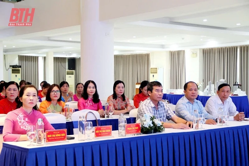 Hội LHPN tỉnh tổng kết hoạt động Quỹ tín dụng vệ sinh quay vòng