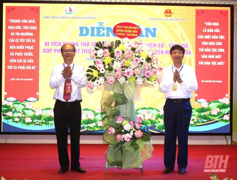 Diễn đàn Di tích phụng thờ Tô Hiến Thành, giá trị lịch sử - văn hóa, góp phần phát triển văn hóa du lịch biển huyện Hoằng Hóa