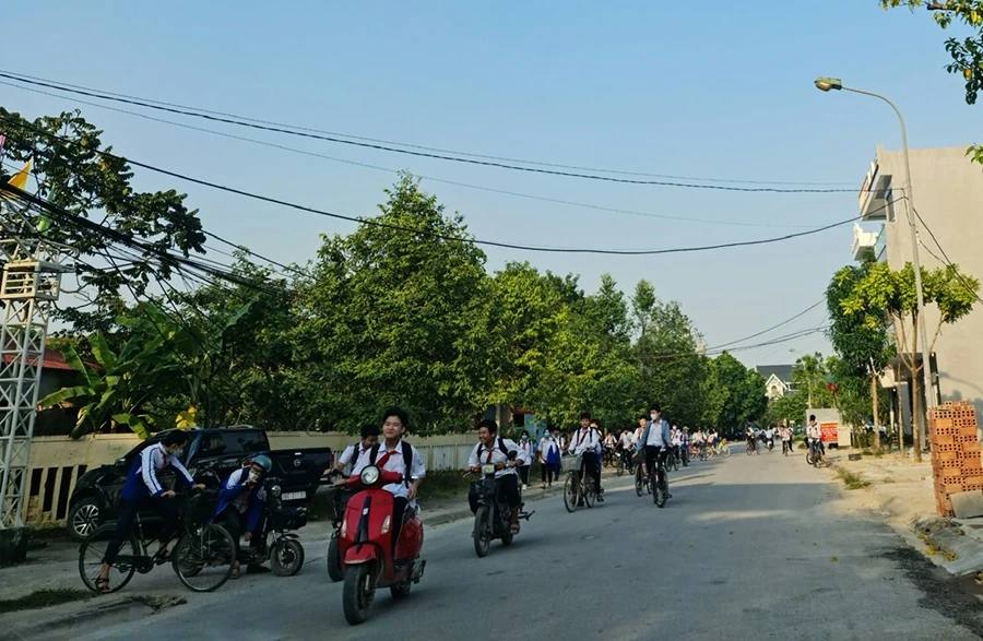 Không giao xe cho người không đủ điều kiện điều khiển phương tiện tham gia giao thông