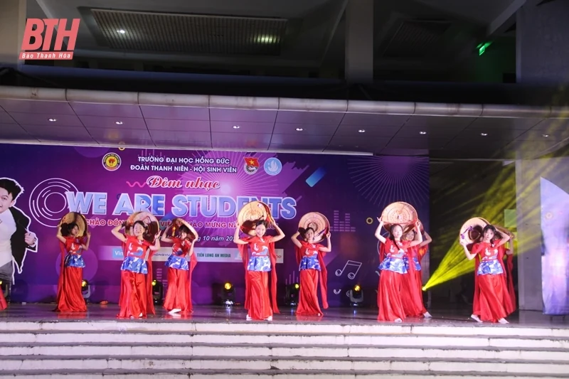 Bùng cháy cảm xúc trong đêm nhạc “We are students”