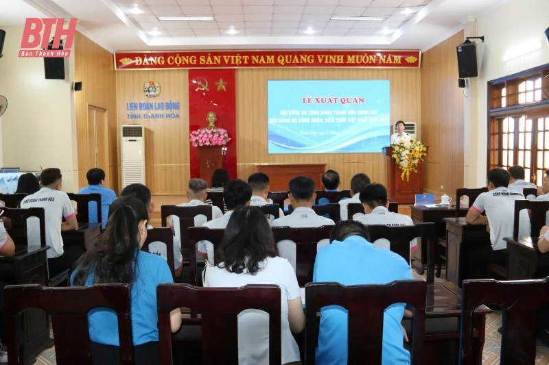 Lễ xuất quân đội bóng đá Công đoàn Thanh Hóa