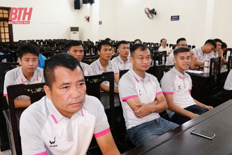 Lễ xuất quân đội bóng đá Công đoàn Thanh Hóa