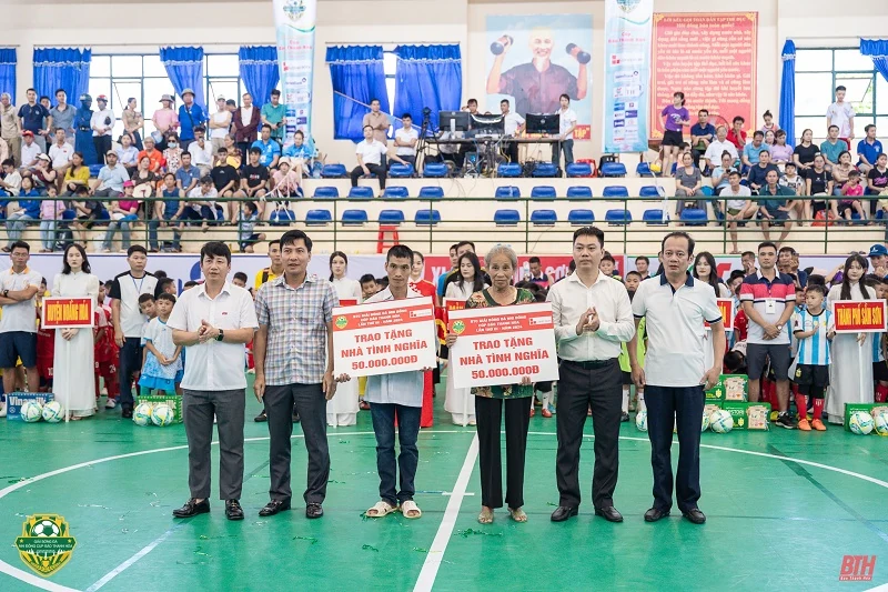 Xi măng Long Sơn và Báo Thanh nhà cái m88 mang niềm vui đến với các gia đình gặp khó khăn về nhà ở 