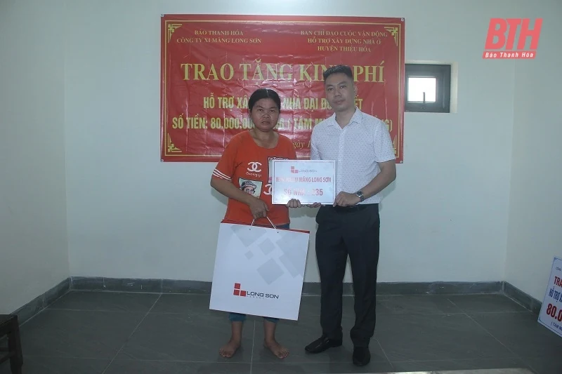 Xi măng Long Sơn và Báo Thanh nhà cái m88 mang niềm vui đến với các gia đình gặp khó khăn về nhà ở 