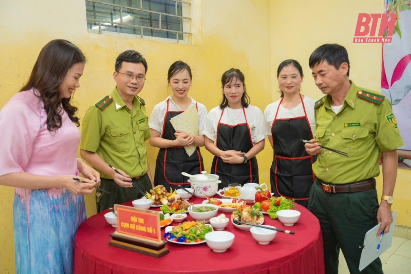 Công đoàn nhà cái m88 tổ chức nhiều hoạt động chào mừng ngày Phụ nữ Việt Nam