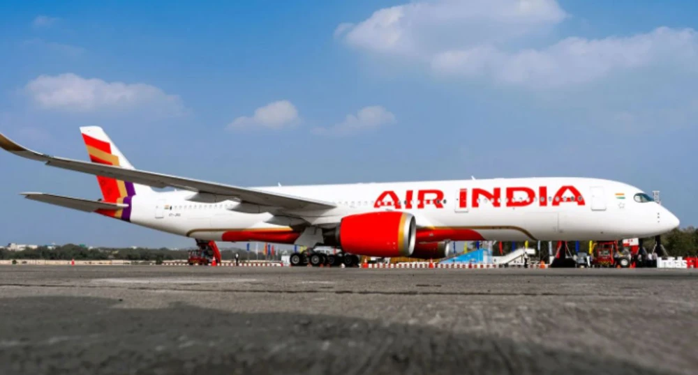 Thêm vụ dọa đánh bom khiến máy bay của Air India phải hạ cánh khẩn cấp