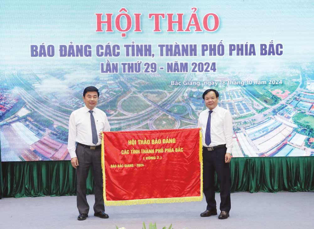 Tiếp tục đổi mới, nâng cao hiệu quả tuyên truyền cải thiện môi trường đầu tư kinh doanh, thúc đẩy tăng trưởng kinh tế