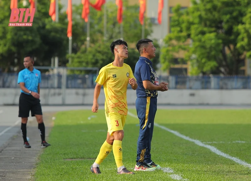 Trẻ Đông Á Thanh Hóa thất thủ trước Quảng Ninh FC