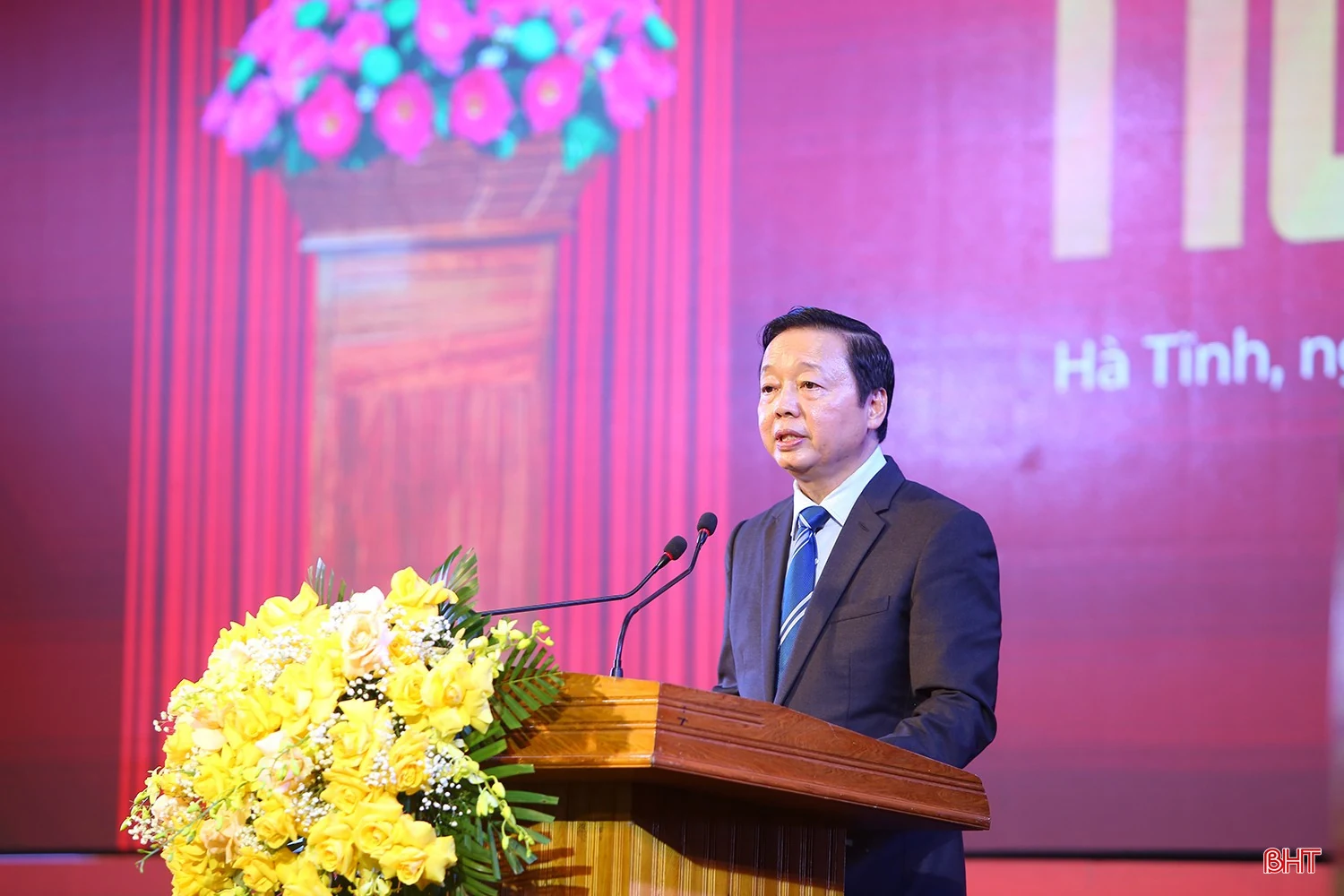 m88 cá cược thể thao trực tuyến thể lễ kỷ niệm 110 năm Ngày sinh đồng chí Lý Tự m88 cá cược thể thao trực tuyến