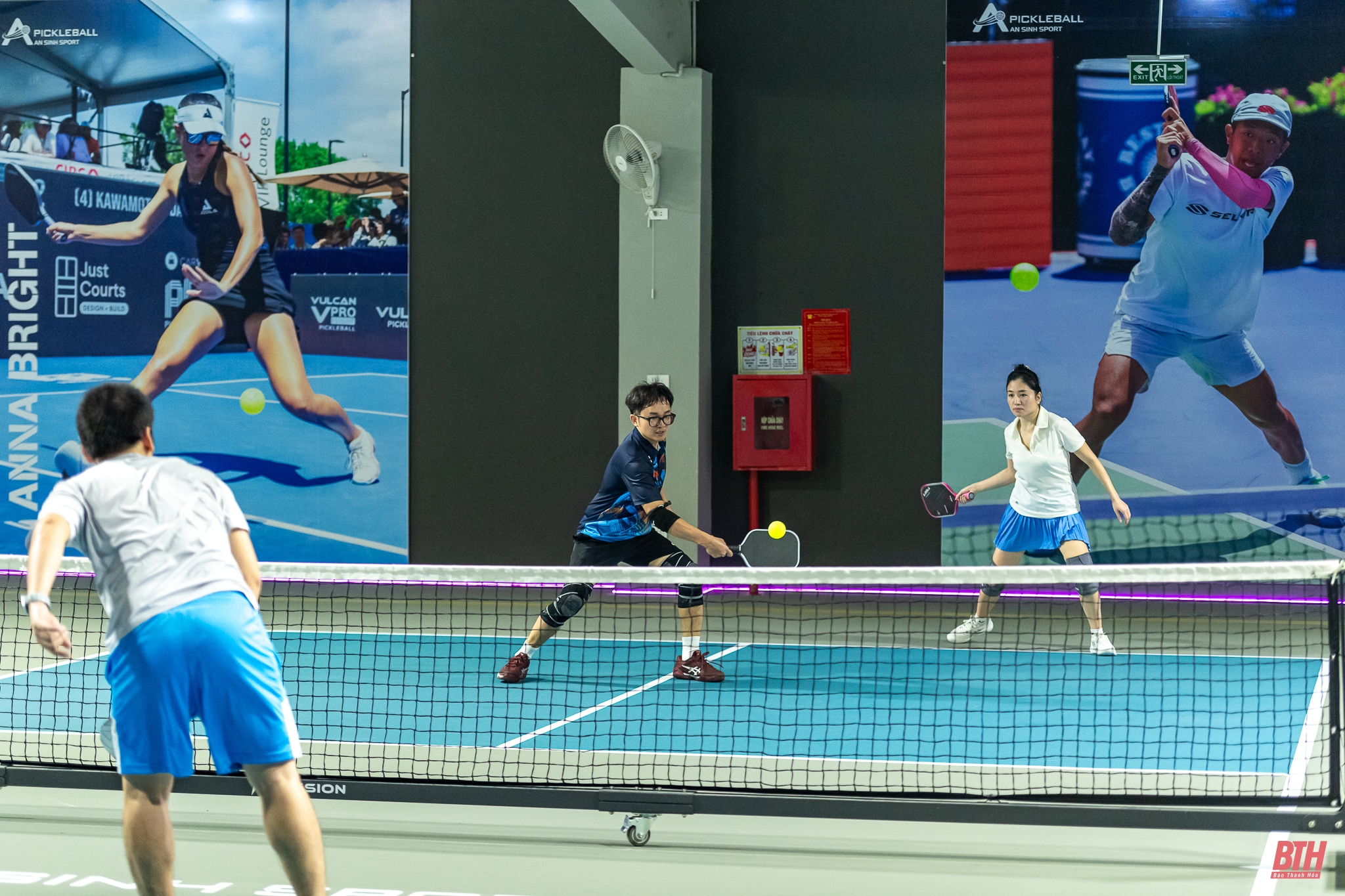 Pickleball - môn thể thao “sắm” vai kết nối cộng đồng