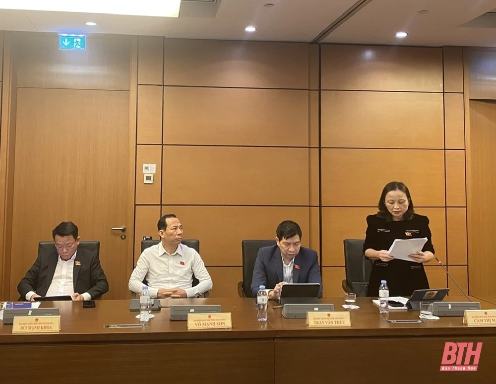 Kỳ họp thứ 8, Quốc hội khóa XV: Đoàn ĐBQH tỉnh Thanh Hóa tham gia thảo luận tại tổ nhiều nội dung quan trọng