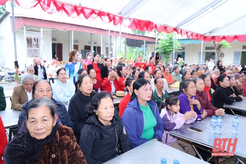 Phó Chủ tịch HĐND tỉnh Nguyễn Quang Hải dự Ngày hội Đại đoàn kết toàn dân tộc tại Tổ dân phố Đại Thuỷ