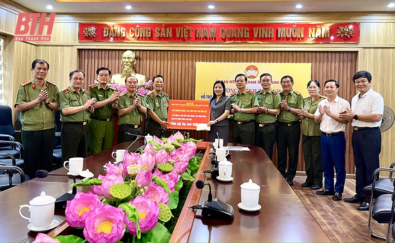 Lan tỏa phong trào hỗ trợ làm nhà ở cho hộ nghèo