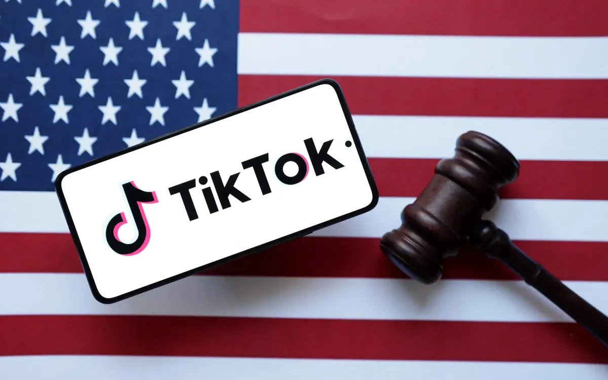 Mỹ yêu cầu Apple, Google sẵn sàng xóa TikTok