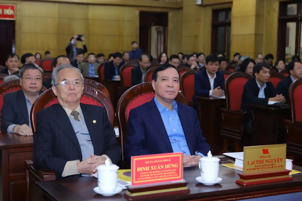 Hơn 35 nghìn cán bộ, đảng viên tỉnh Thanh Hóa cập nhật chuyên đề “Xây dựng và phát triển nền văn hóa Việt Nam tiên tiến, đậm đà bản sắc dân tộc”