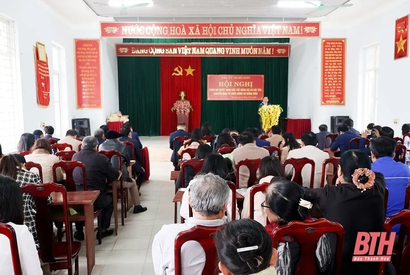 Công bố Quyết định giải thể Đảng bộ xã Hải Yến