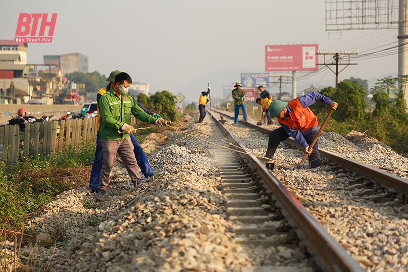 Đảm bảo an toàn đường ngang lối mở giao với đường vao m88
