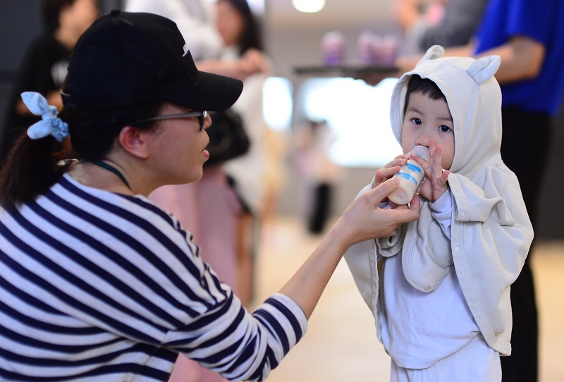 Cùng Vinamilk check-in metro Bến Thành - Suối Tiên