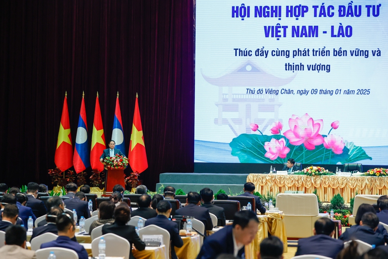 Thủ tướng Chính phủ: Tình đoàn kết đặc biệt Việt Nam - Lào có ý nghĩa quyết định