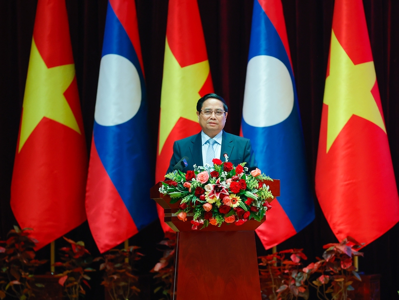 Thủ tướng Chính phủ: Tình đoàn kết đặc biệt Việt Nam - Lào có ý nghĩa quyết định