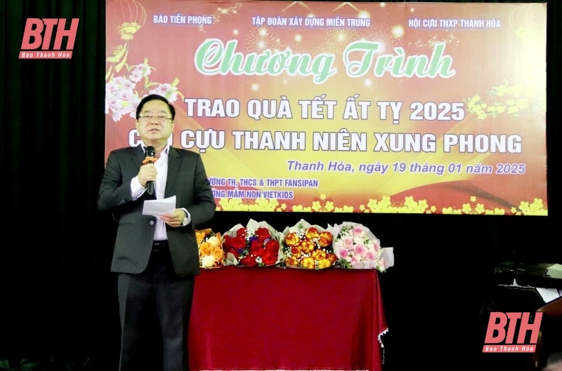 Báo Tiền phong và đơn vị đồng hành trao tặng quà đăng ký m88 cựu TNXP, người có công và các đối tượng bảo trợ xã hội